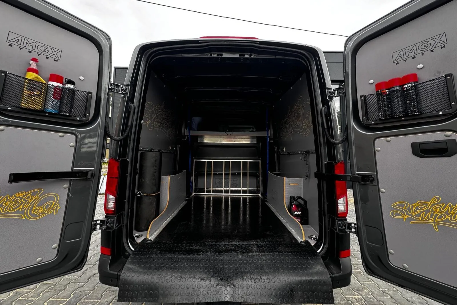 Efficiency and modern design in the Volkswagen Crafter