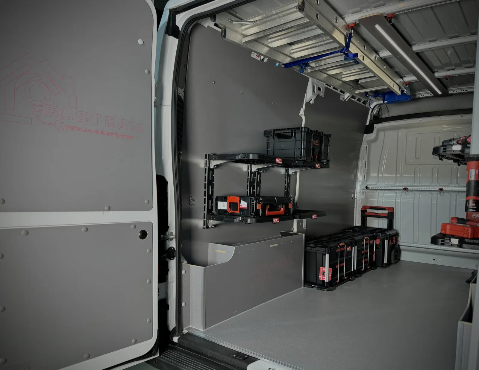 Fiat Ducato L2H2 with van fit-out for ELSTEAM - Instalacje Elektryczne