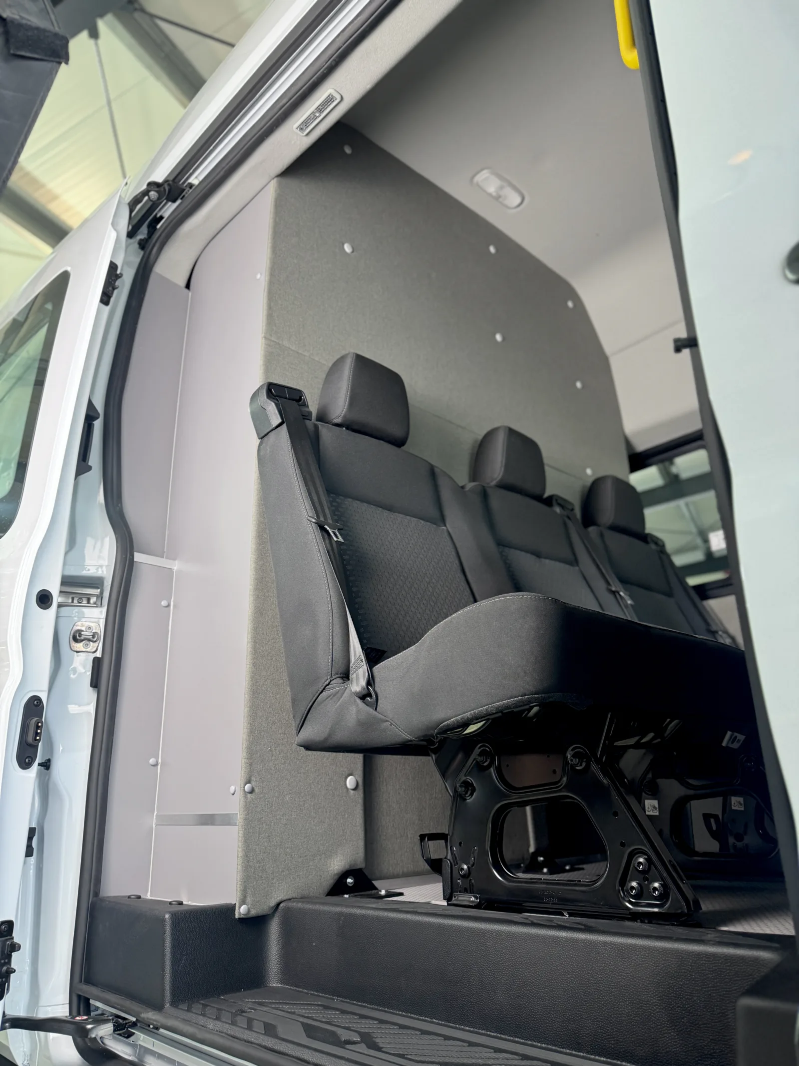 Ford Transit for Brand-Poż - professional workshop van fit-out compatible with the Milwaukee PACKOUT system