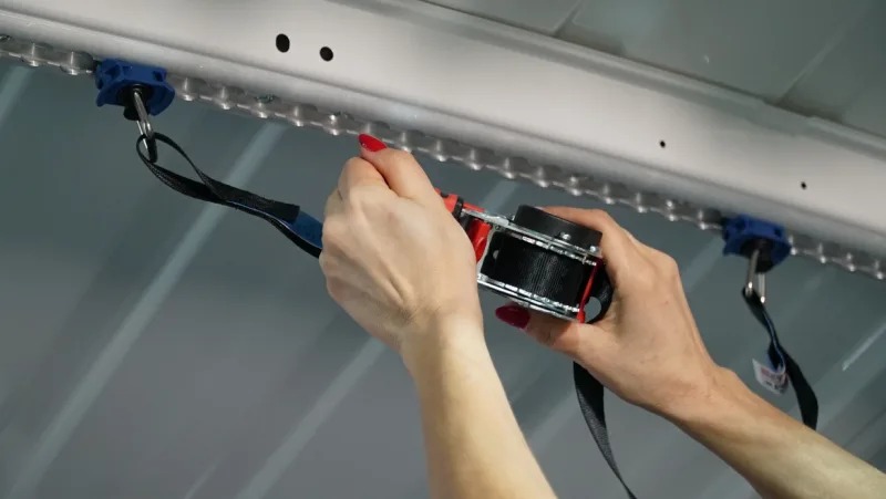Safe and flexible load securing solutions