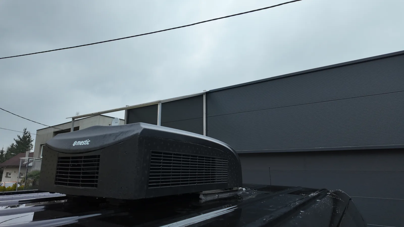 Rooftop air conditioner for Mestic RTA 1700L