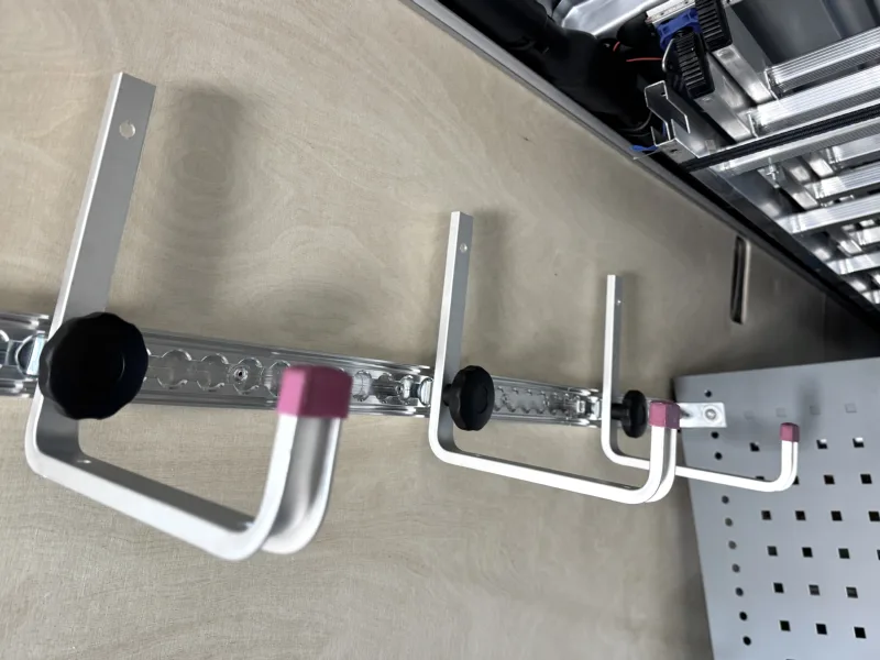 A fit-out ideal for rail vehicle servicing