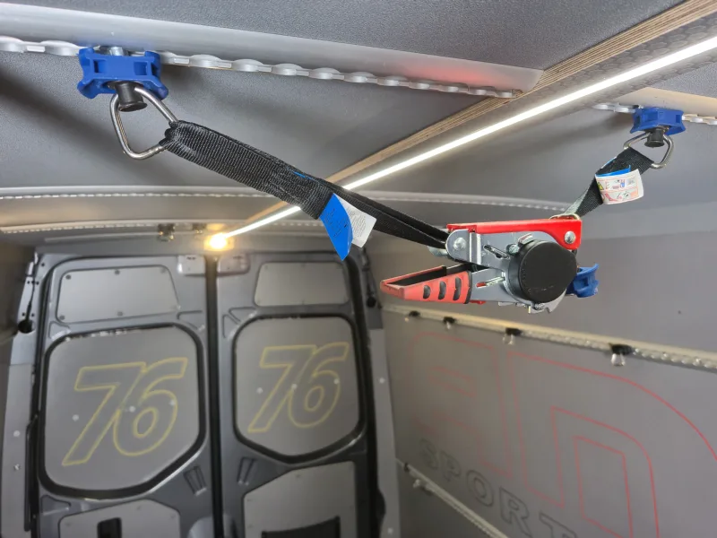 Load securing system - Airline rails and transport accessories
