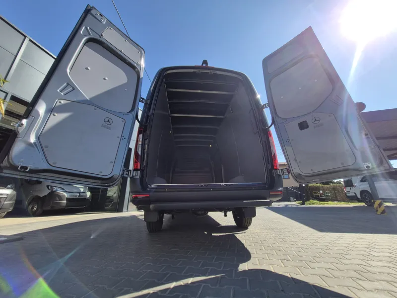 Professional van fit-out for JUWAY