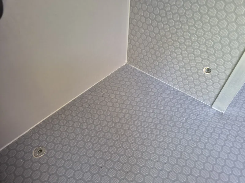 Invisible silicone, visible quality
