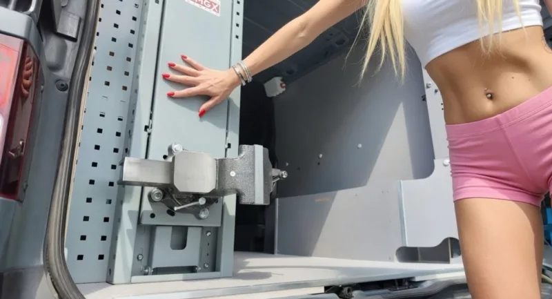 StoreVan shelving unit