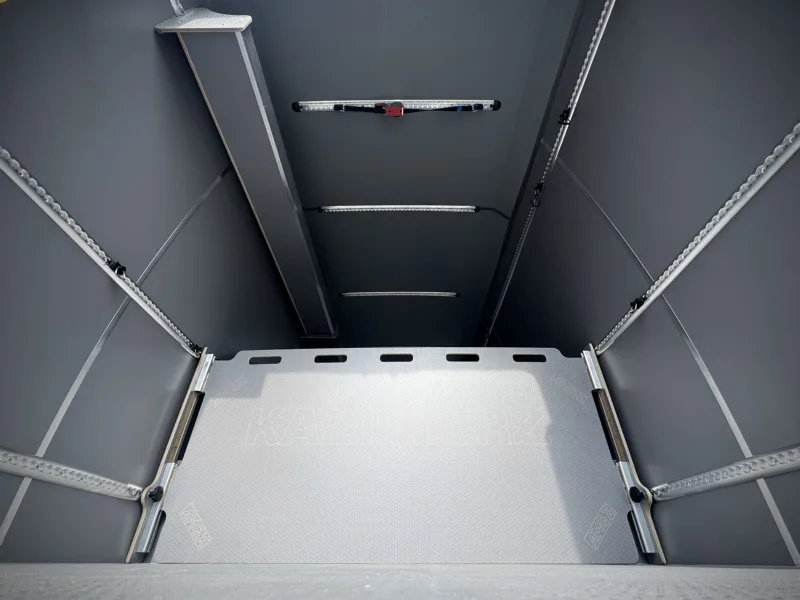 Airline system - full modularity and safe transport