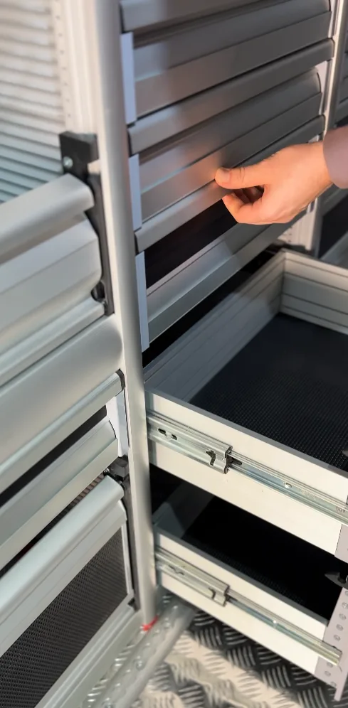 GEMA shelving units - Italian quality and professionalism
