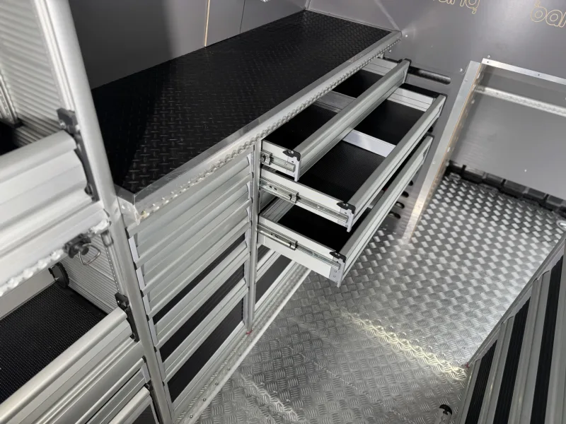 GEMA shelving units - Italian quality and professionalism