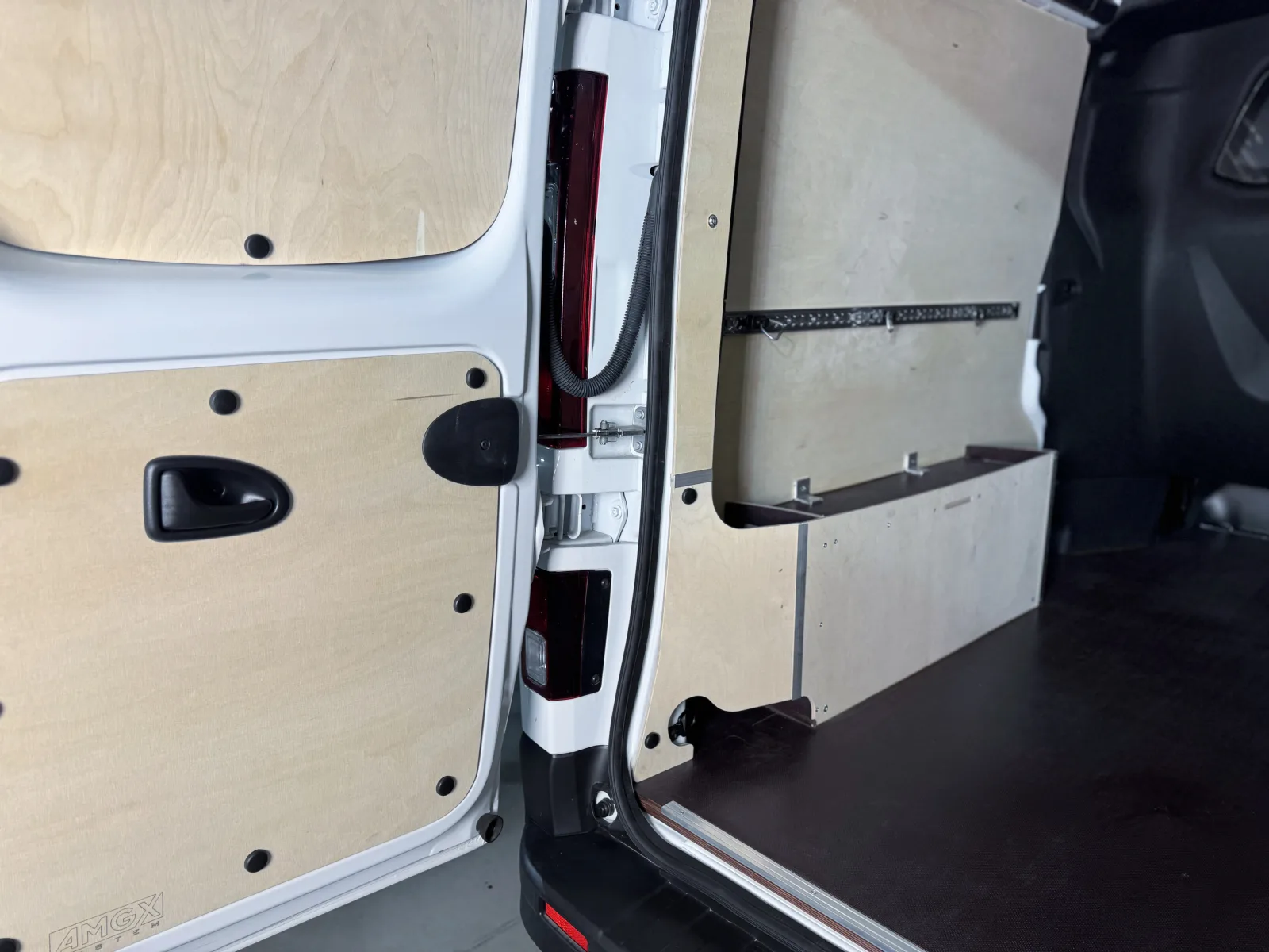 Professional Van Fit-Out of a Renault Trafic Crew Cab for Transcom