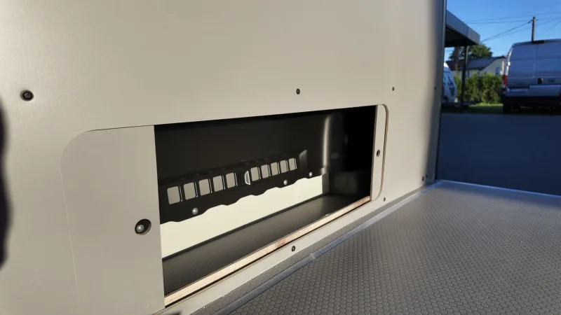 Convenient access to additional cargo space