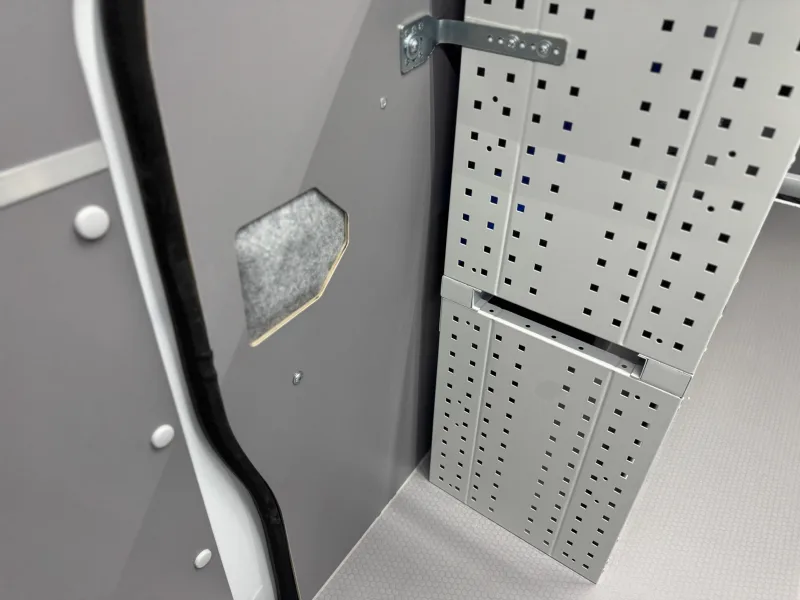 Electrical system, finishing details and personalization