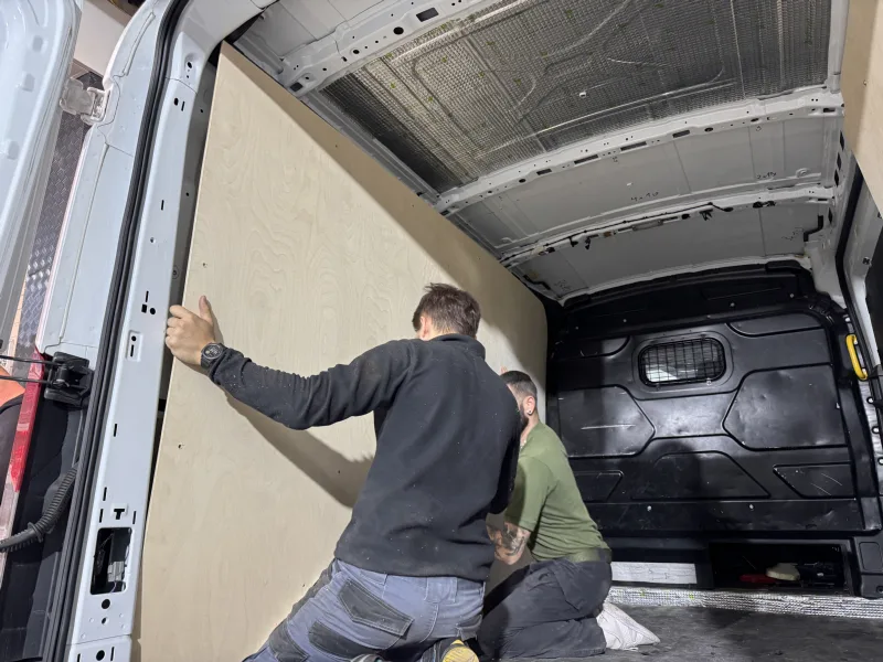 A solid and functional cargo area fit-out