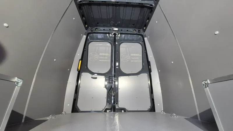 Fit-out tailored to the needs of PRI Technik