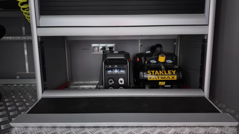 Powerful STANLEY FATMAX compressor