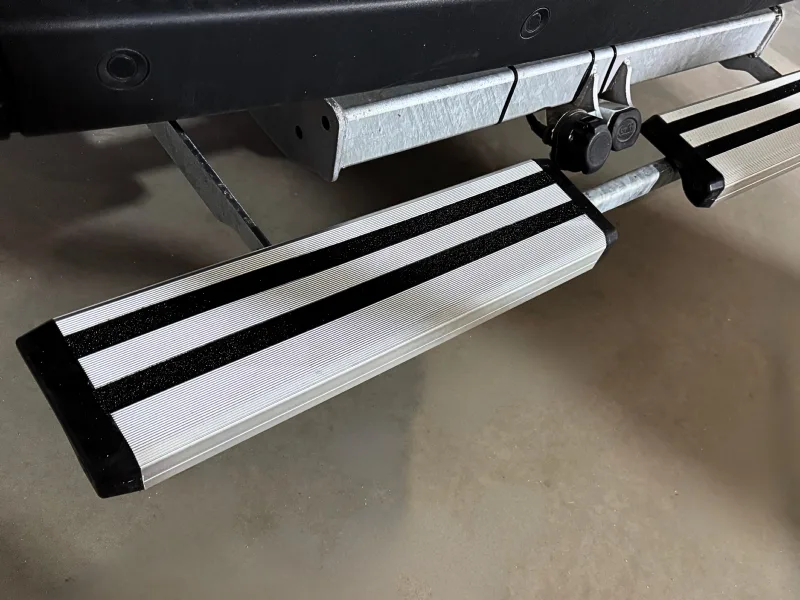 Rhiwa Easy Step TB - convenient access at the rear of the vehicle