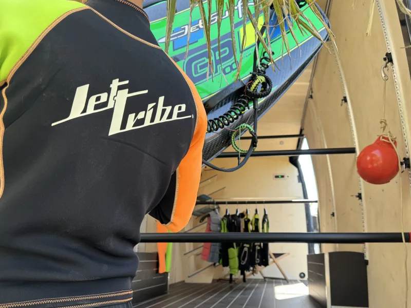 The ideal partner for the beach and training