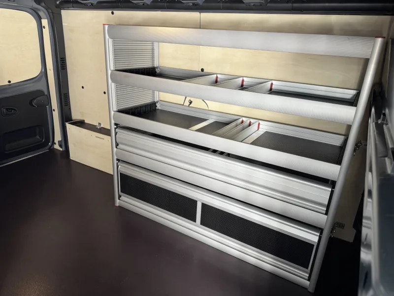 Standard van fit-out for Renault Trafic