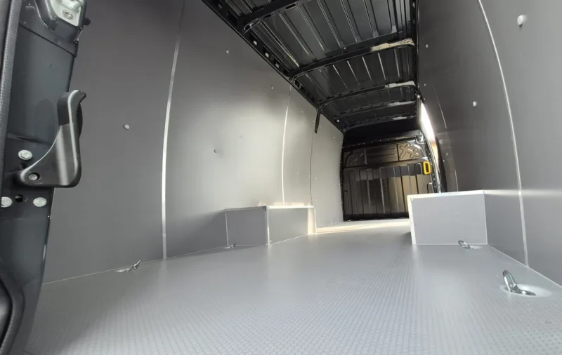ALUMINIUM JOINING STRIP