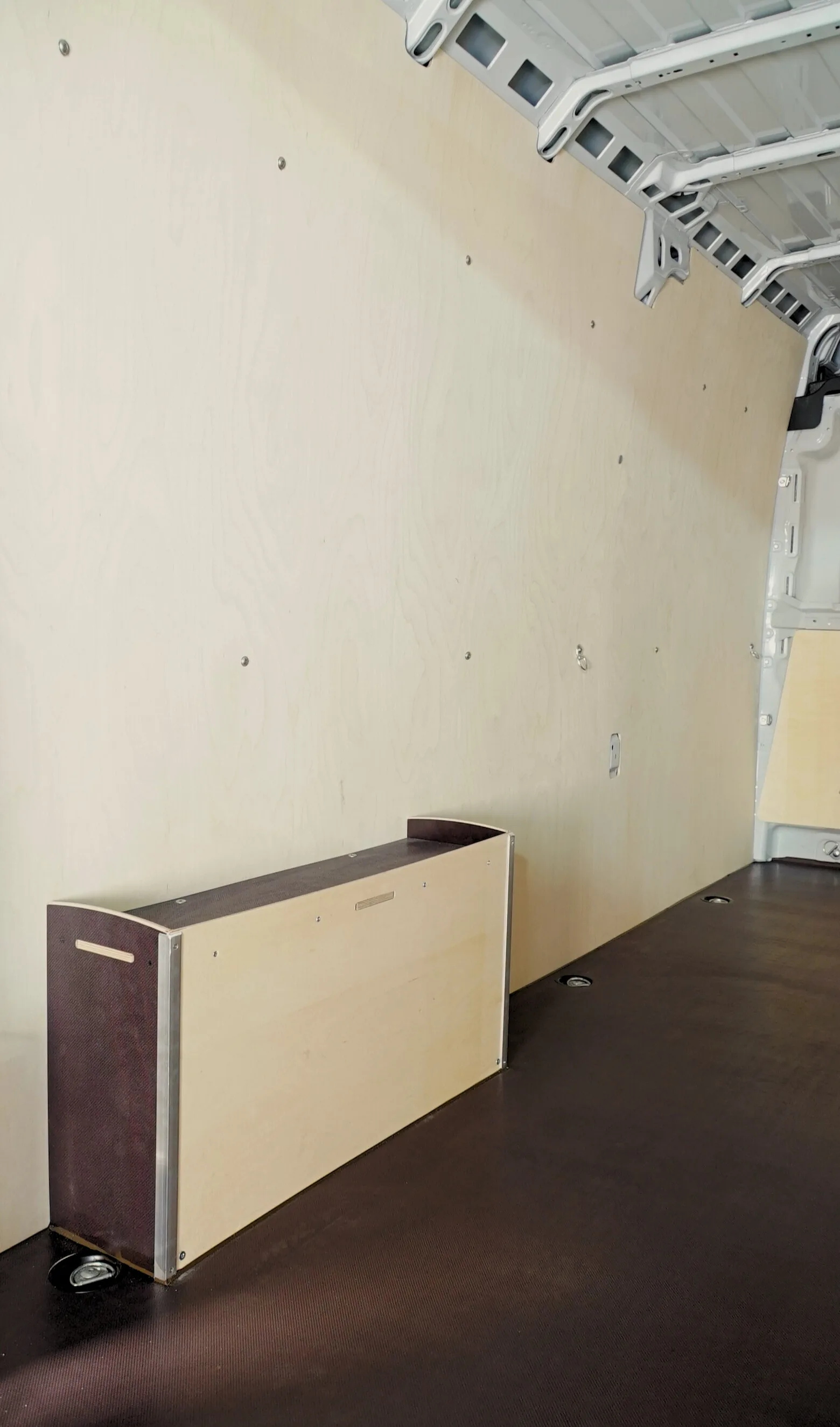 Durable van fit-out for Citroen Jumper