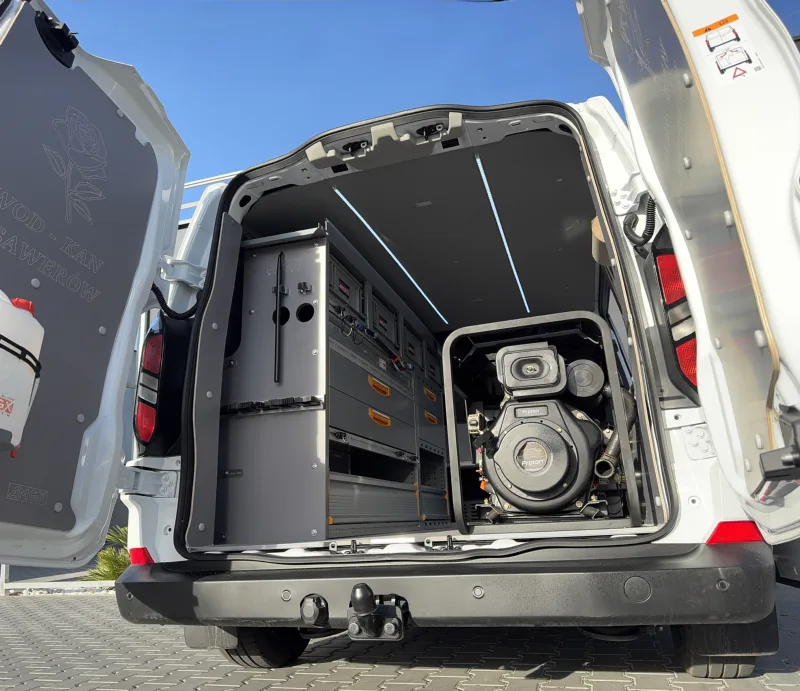 Insulation and lighting for greater working comfort