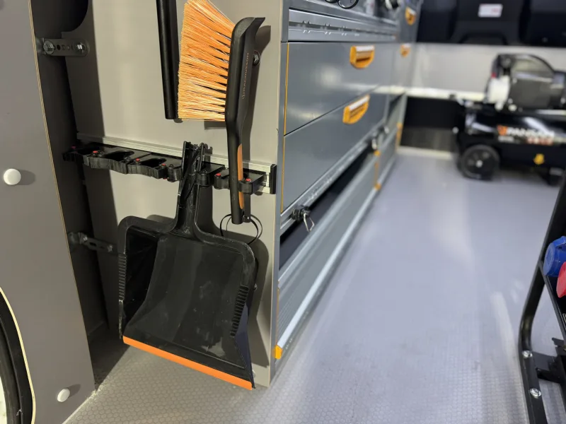 Load securing system and generator preparation
