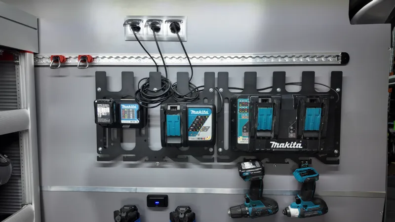 Makita tools and the MAKTRAK system