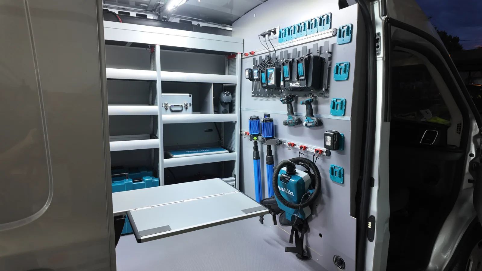 Ford Transit L3H2 van fit-out - a workspace with the Makita MAKTRAK system