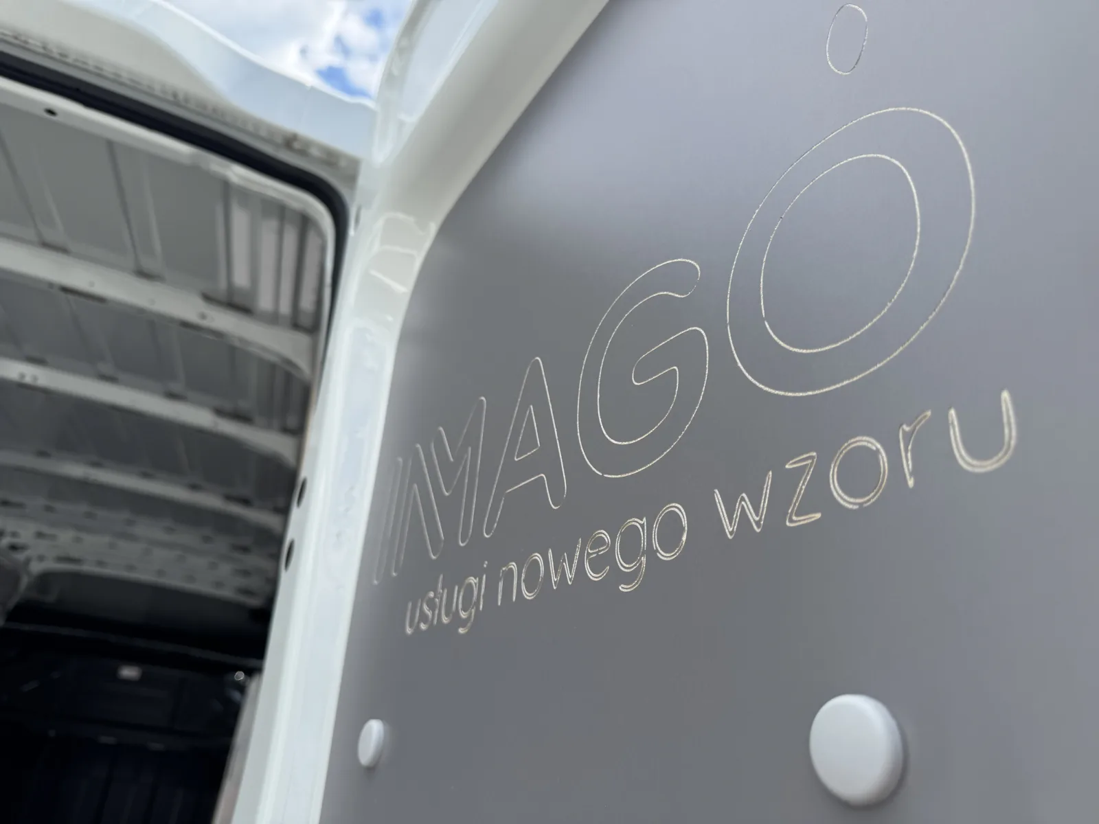 Zabudowa Iveco Daily L4H3 dla INMAGO