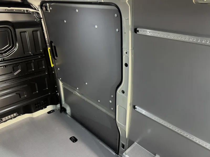 Professional MAN TGE L3H2 van fit-out