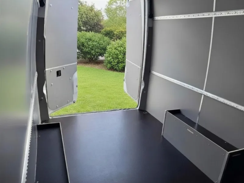 Key fit-out features: