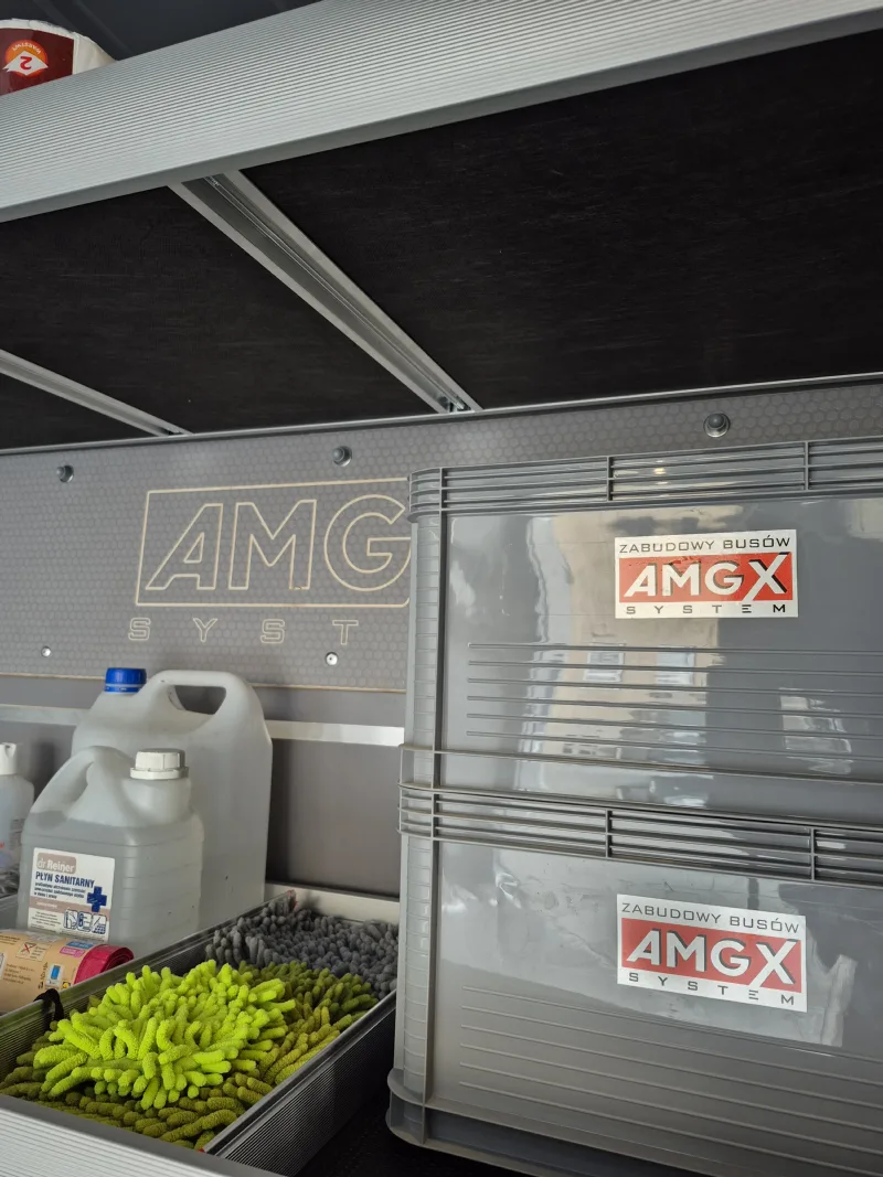 GEMA Shelving Unit