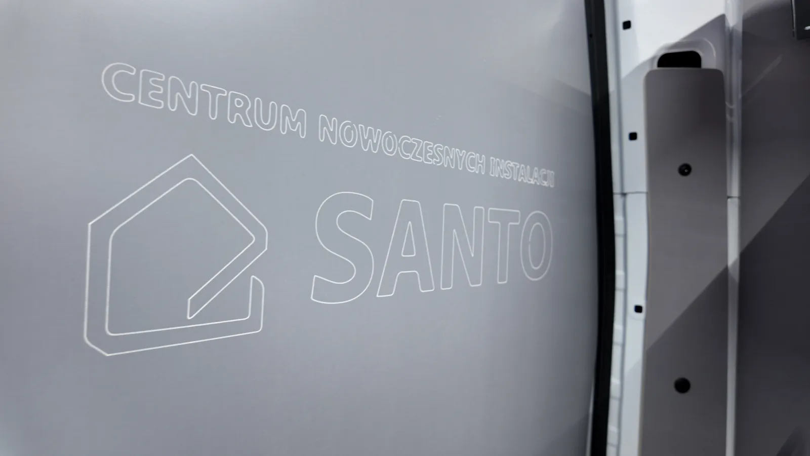 Renault Master L2H2 van fit-out for Centrum Nowoczesnych Instalacji SANTO