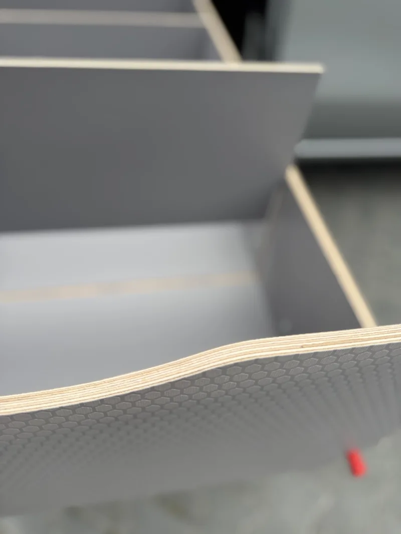 Shelving unit with a drawer - the heart of the fit-out