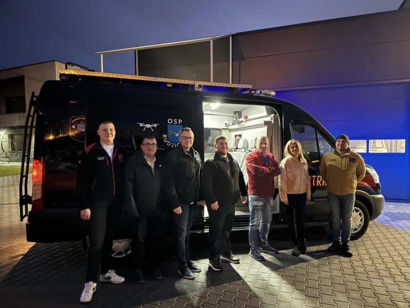 Mobile monitoring centre for OSP