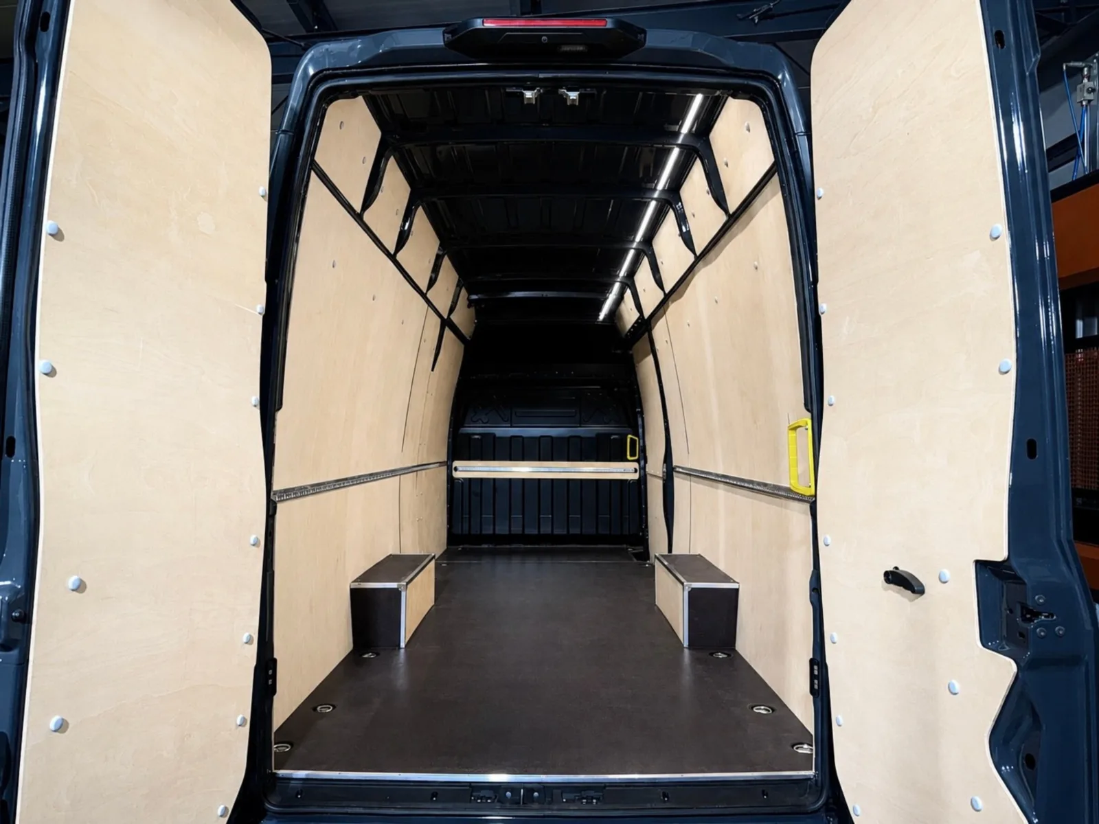 Standard van fit-out for Iveco Daily L4H3 for locksmith services