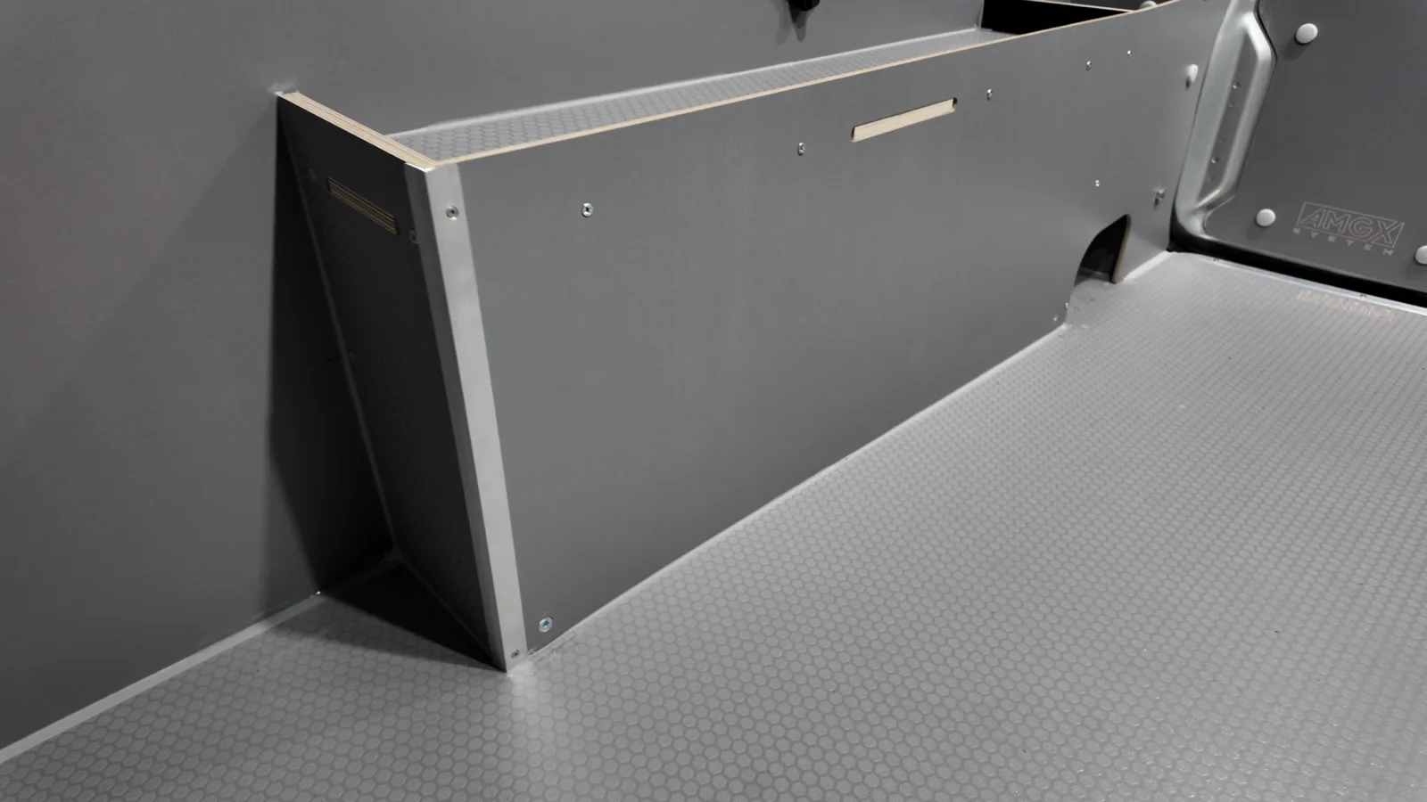 Crew cab Volkswagen Transporter van fit-out for OPA-ROW