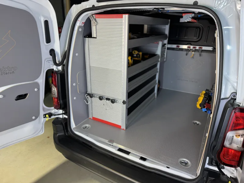 GEMA shelving unit
