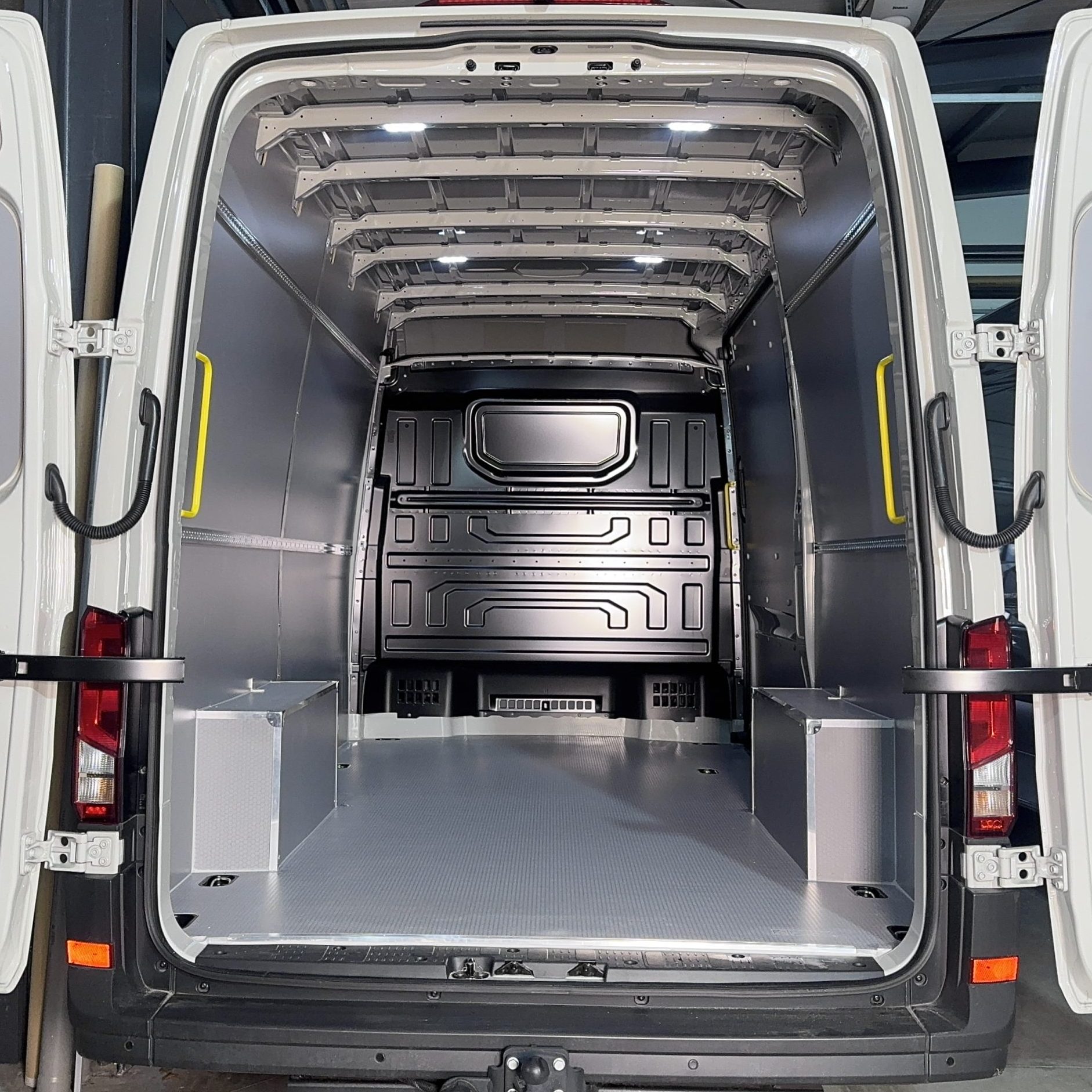 MAN TGE L3H2 dla AKARD (PO)