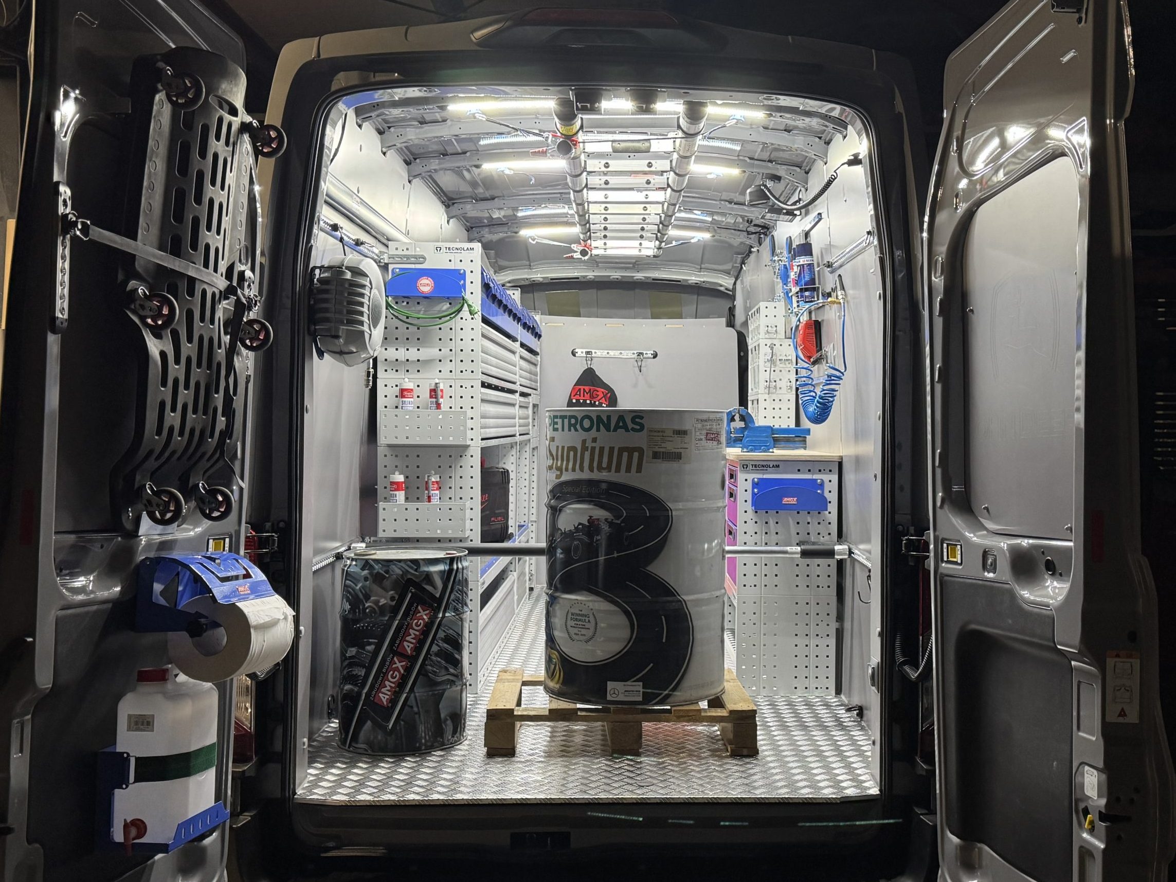 SERWIS JOHN DEERE - FORD TRANSIT