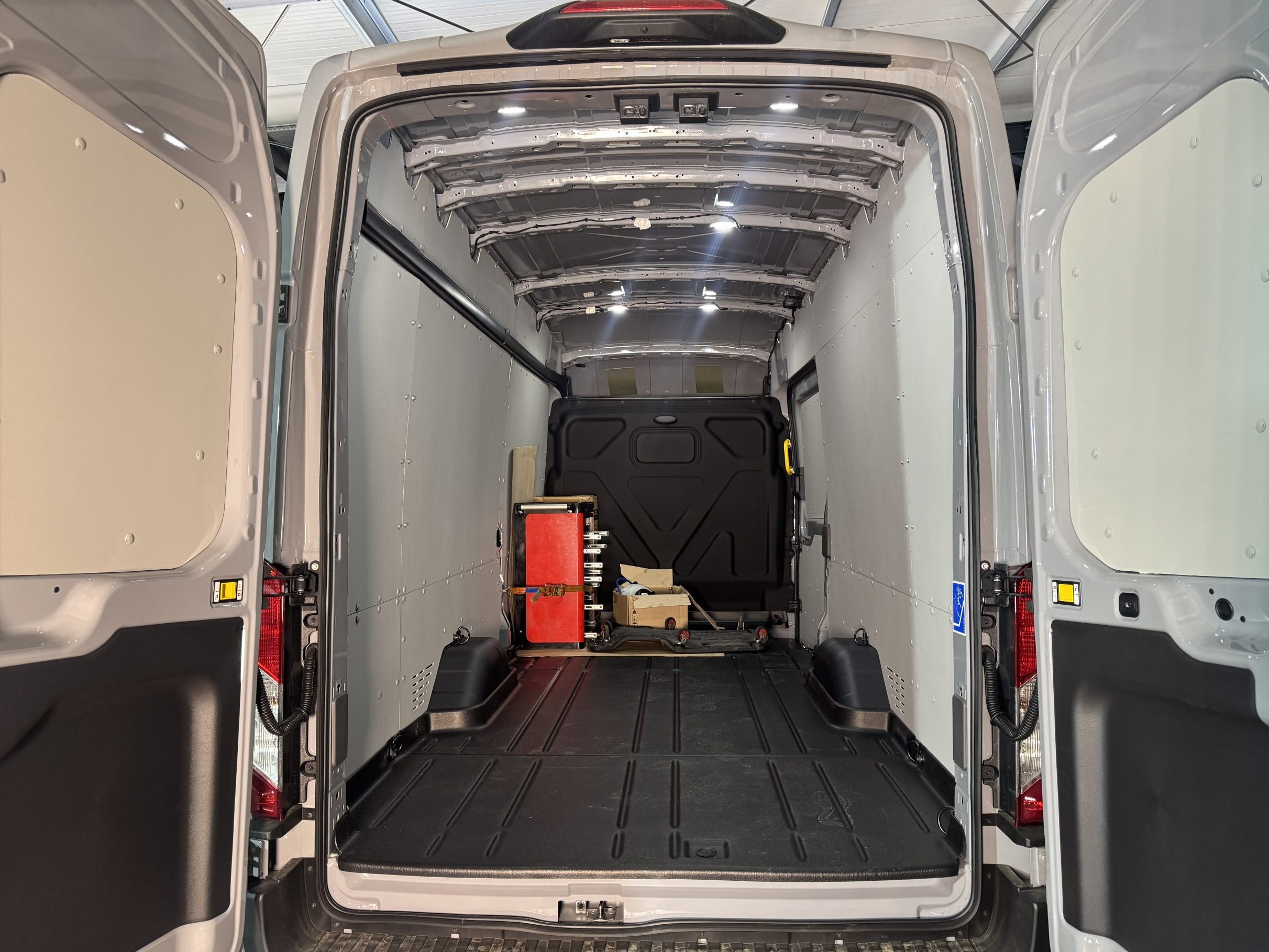 SERWIS JOHN DEERE - FORD TRANSIT